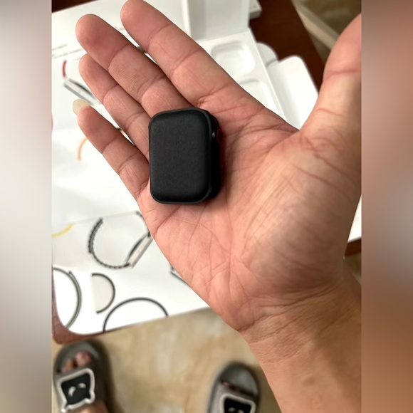 I bought it in China... Bring it here and sell it cheaply. - Picture 2 of 6